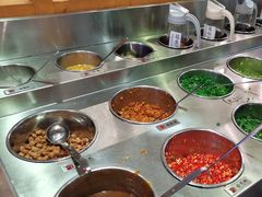 自助调料区-八合里潮汕鲜牛肉火锅(深圳海岸城店)
