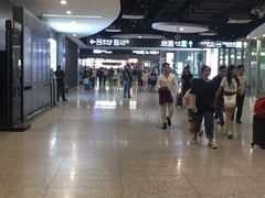 -虹桥火车站-停车场