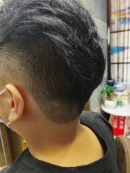 -首脑美发沙龙