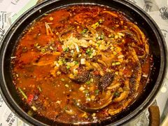 -巴厘龙虾·榜首油焖大虾(音乐学院·沿江酒馆店)