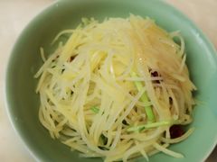 -弄堂里(滨江龙湖天街店)
