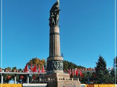 -人民防洪胜利纪念塔