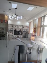 -靓芙泉专研痘痘肌