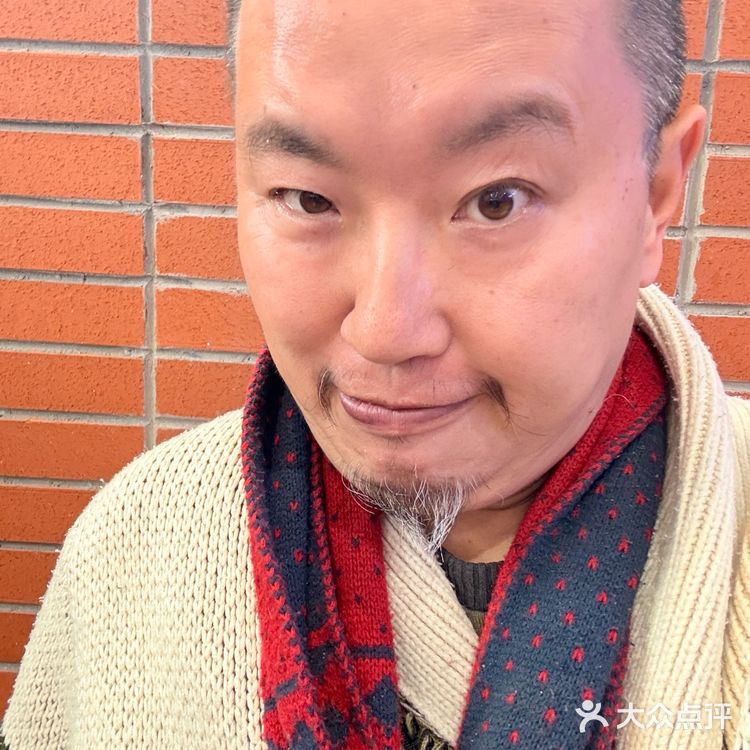 永恒哥探店人气好店，美味肆财盅自贡江湖菜