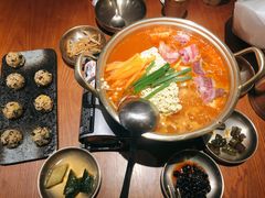 泡菜肥牛部队锅-春熙台韩国料理·章鱼肥牛(西丽店)