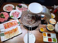 -明洞阿姨·韩式酱蟹烤肉·创意料理(三元桥店)