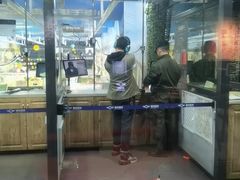 -都市枪神实弹射击俱乐部