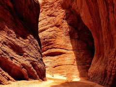 -天山神秘大峡谷