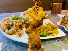 -覃记海鲜美食餐厅