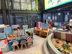 -萨卡屋亲子乐园·餐厅(龙山万物工场店)