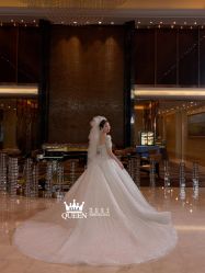 点击看大图 -艾拉·女王婚纱礼服馆