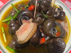 -老闵田螺馆·南昌市井菜·特色小吃(总店)