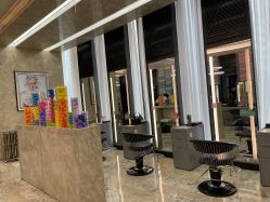 -AKOZO Beauty Salon