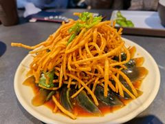 馓子拌皮蛋-巴厘龙虾·榜首油焖大虾(洞庭·艺术洋房店)
