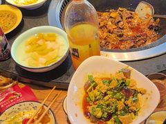 -山河屯铁锅炖(绥望路店)