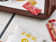 -华莱士·全鸡汉堡(艳粉店)