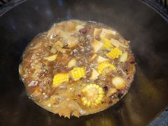 -袁小二大东北铁锅炖(吉祥村总部)