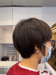 -蓝调造型·烫发·染发