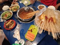 -马路边边火锅串串香(西城店)