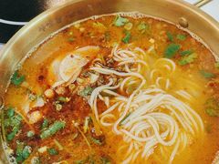 -峰味香.酱香米线.黄焖鸡(定西路店)
