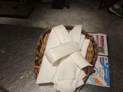 -朱光玉火锅馆(小寨原力场店)