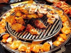 -山焱·炭火自助烤肉(周浦万达店)