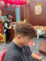 -绅仕門男士理发馆