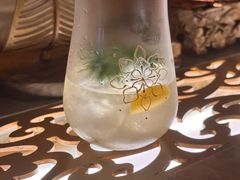 -Shift cocktail bar鸡尾酒吧