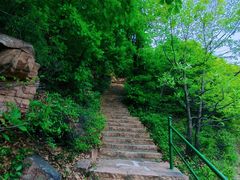 -赞皇棋盘山-停车场
