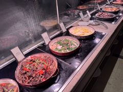 -大中华希尔顿酒店-念自助餐·嗨啤·小龙虾