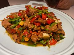 -阿瓦山寨·湘菜现炒·剁椒鱼头王(咸阳总店)