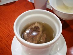 牛展汤-鼎泰丰(新港中心店)