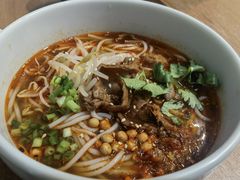 一品麻辣肥肠粉-一品小笼(金融街店)