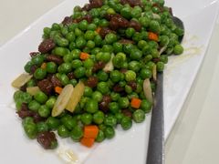 -渝信川菜 · 川味家常菜(财富购物中心店)