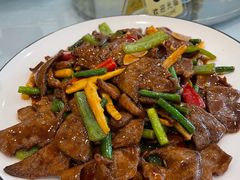 -赤峰宴宾楼(满洲里路店)