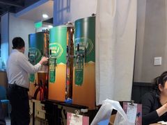 -街角等你.大连海鲜烧烤.经典铁板海鲜串(西安路店)