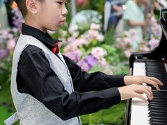 -柏斯音乐艺术中心·钢琴·吉他(世纪金源店)