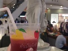 -Pier 21 (Terminal 21 Asok)