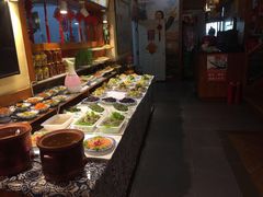 自助取餐区-八大碗·地道东北菜(东陵西路店)