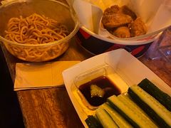 -Helens海伦司小酒馆(上海疁城新天地店)