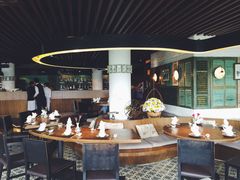 餐具摆设-Cau Go Vietnamese Cuisine