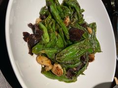 青椒牛腱-大拙里·精致融合菜(沙湖桃源国际店)