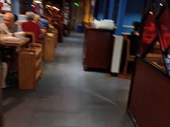 大堂-傣妹火锅(南京东路一店)