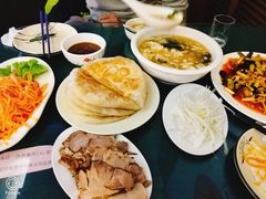 熏肉大饼-李连贵酒家熏肉大饼(昆明街店)