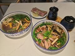 -镇南锅盖面馆(解放路店)