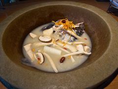 -咕嘟草帽鱼·牛奶一样的鲜鱼汤(包河万达广场创始店)