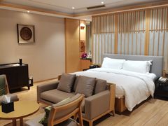 -大连金石滩绿发温泉假日酒店