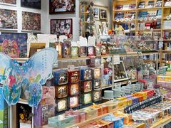 -猫的天空之城概念书店(印象城购物中心店)