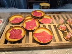 -山焱·炭火自助烤肉(周浦万达店)