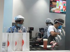 -新田360广场(上海华侨城店)